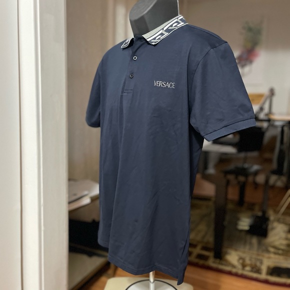 EUC Men’s Size X-Large Versace La Greca Slim-fit Accent Polo Short In Dark Navy - Picture 7 of 14